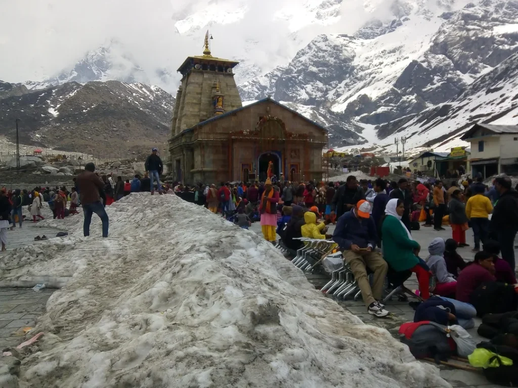 Scenic views from Kedarnath Trek Scenic views from Kedarnath Trek